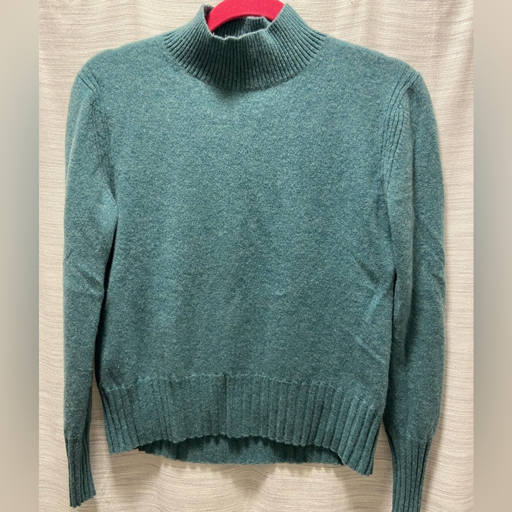 J Crew Cashmere Sweater Size Small